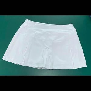 Pleated Tek Gear Activewear Skort, Size Large